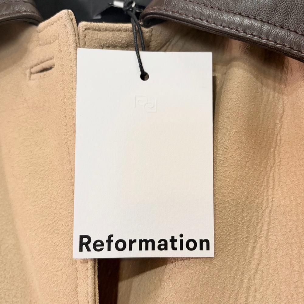 REFORMATION- Veda Beck Leather Oat Distressed Trench Coat- Women’s Medium. - Picture 4 of 10